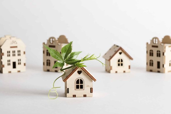 What's the Best Way to Retrofit a Reverse Parking Sensor on a Toyota Corolla?